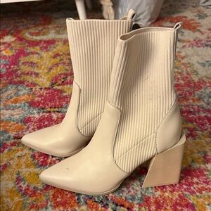 Women's Cream Pointed Toe Block Heel Ankle Boots Steve Madden